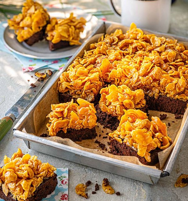 Caramel cornflake brownies
