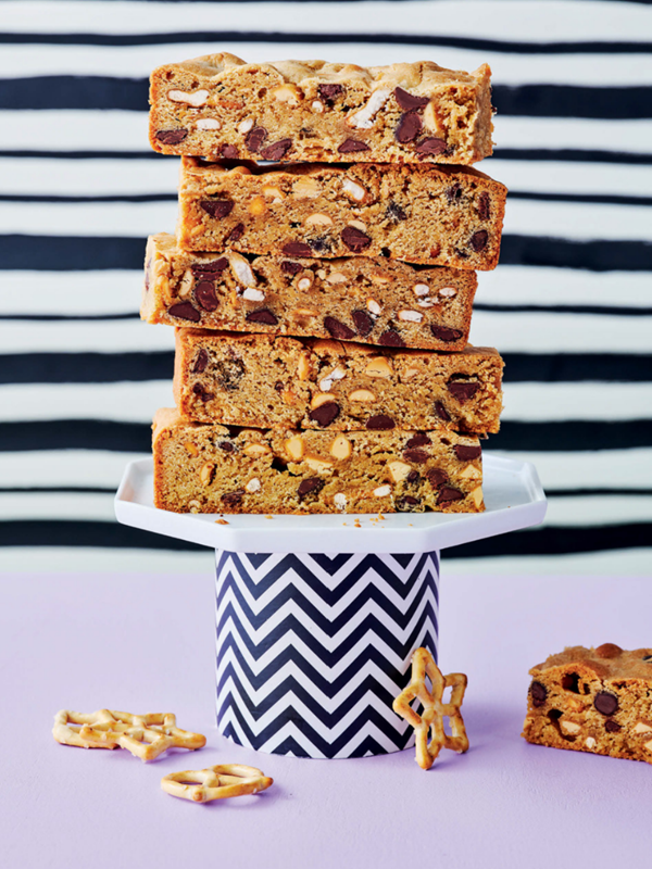 Caramel-fix blondies