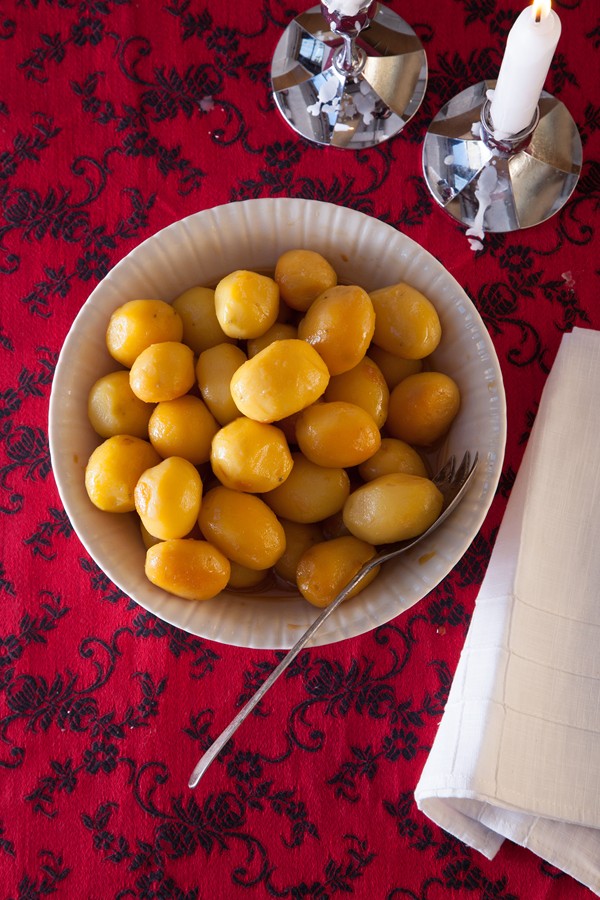 Caramel-glazed potatoes (Brúnaðar kartöflur)