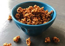 Caramel-honey popcorn