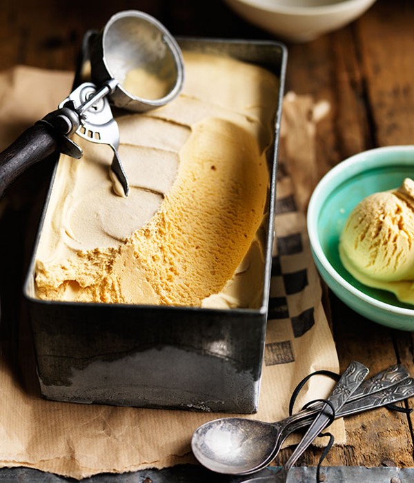 Caramel ice cream (Gelato della caramello)
