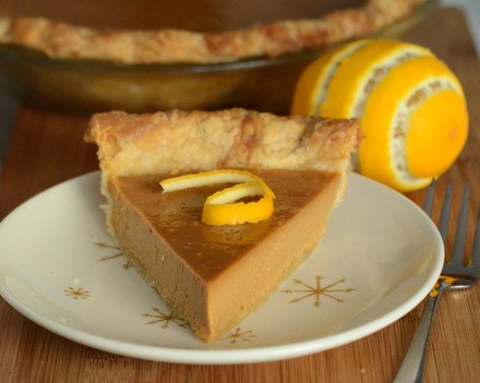 Caramel lemon pie