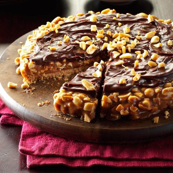 Caramel peanut fantasy