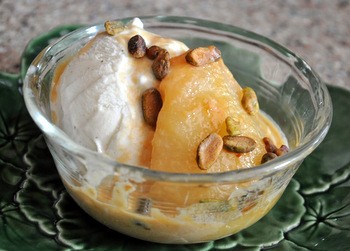 Caramel-roasted pears