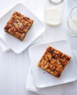 Caramel walnut shortbread squares