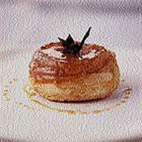 Caramelised acacia honey tartes Tatin