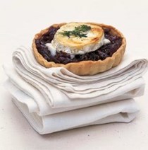 Caramelised balsamic and red-onion tarts with goats' cheese