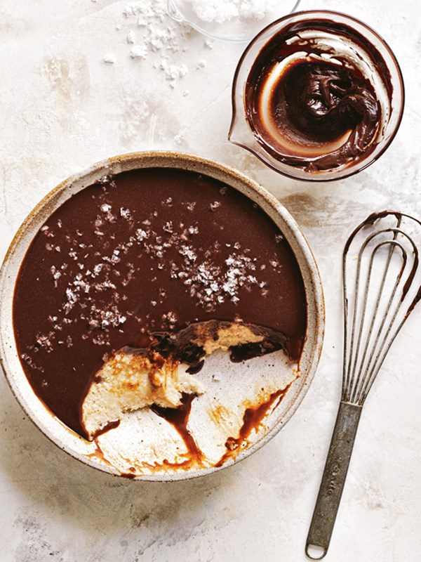 Caramelised banana and salted chocolate impossible pie