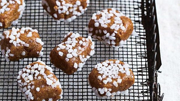 Caramelised cashew sweets with sugar nibs (Saffron and cashew bal mithai)