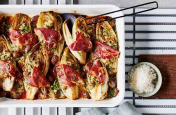 Caramelised endives with serrano ham