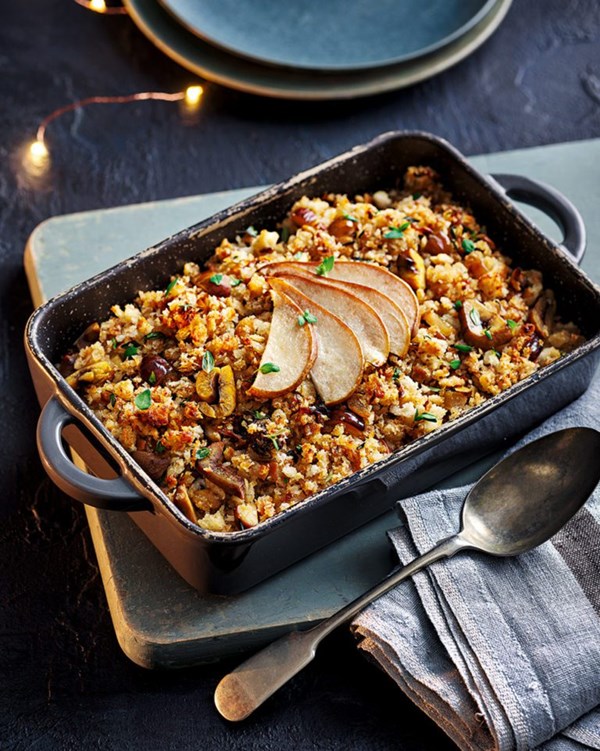 Caramelised onion, chestnut and pear stuffing 