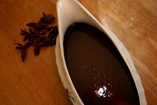Caramelised onion veggie gravy