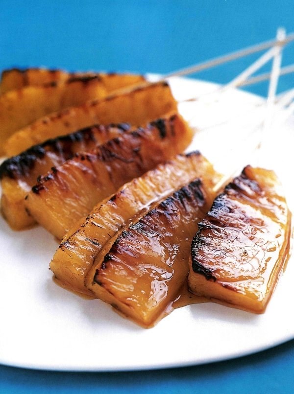 Caramelised pineapple with hot chocolate sauce