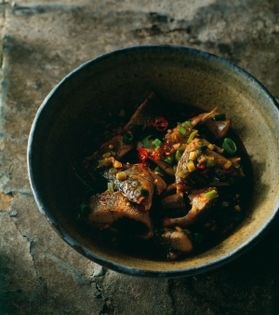 Caramelised silver perch with spring onions, chilli & black pepper