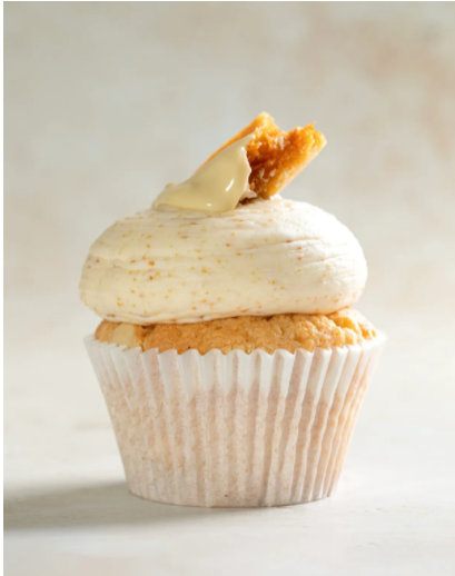 Caramelised white chocolate & maple honeycomb cupcakes