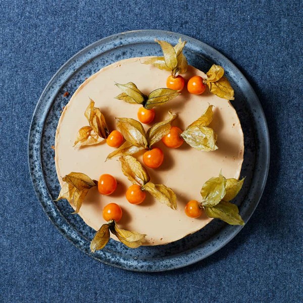 Caramelised white chocolate mousse