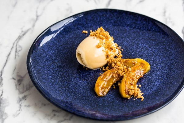 Caramelised white chocolate mousse with streusel crumb