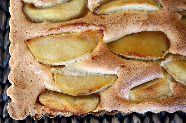 Caramelized apple-brown butter custard tart