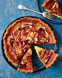 Caramelized-apple custard tart with a rye crust