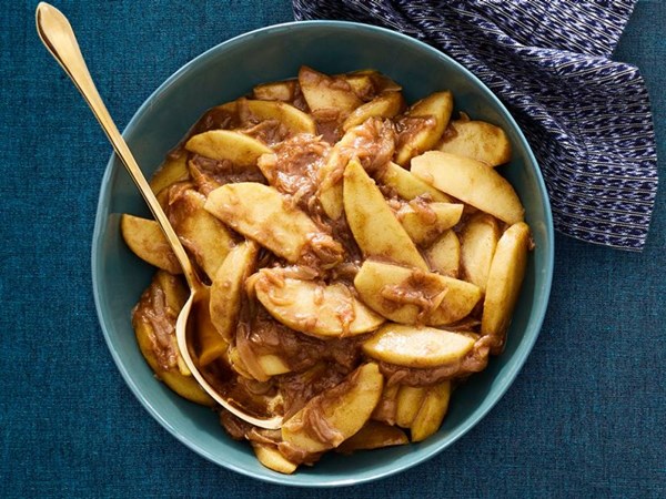 Caramelized apples and onions 