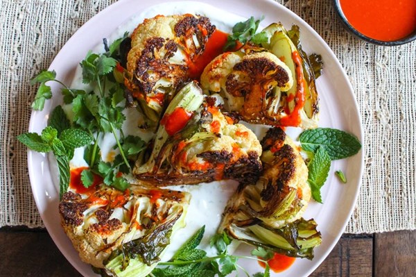 Caramelized cauliflower w/ chilli turmeric hot sauce