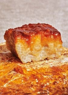 Caramelized coconut sticky rice (Biko)