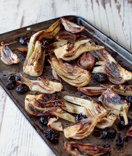 Caramelized fennel with shallots and olives