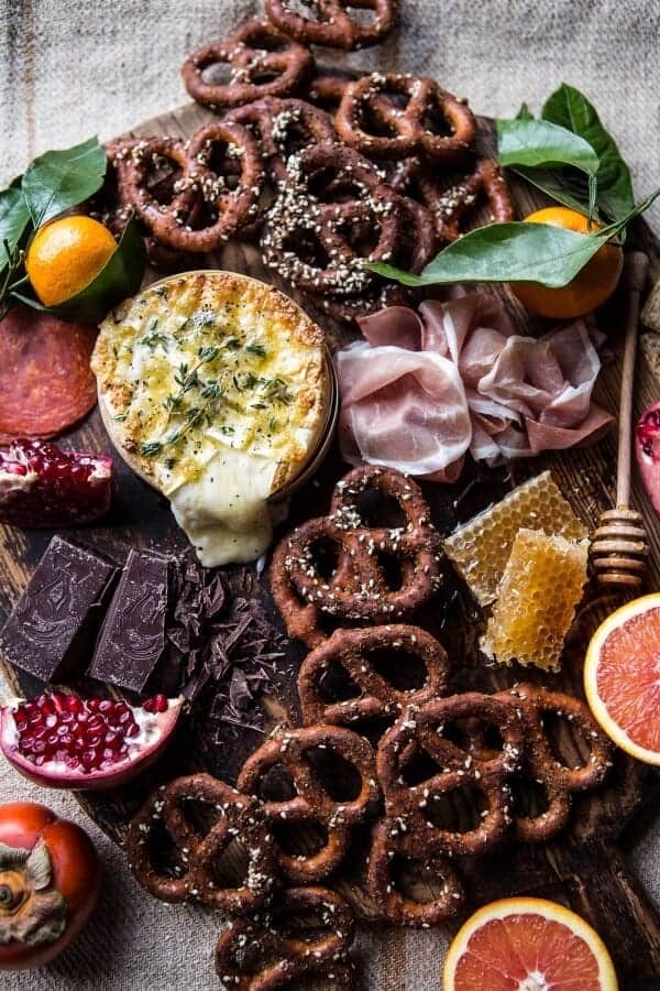 Caramelized garlic honey baked Brie with seasoned pretzels (easy Christmas appetizer)