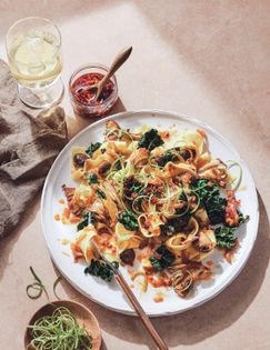 Caramelized mushroom & onion pasta