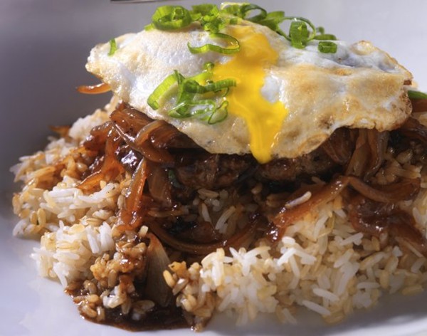 Caramelized onion and beef "loco-moco"