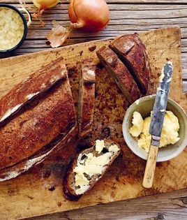 Caramelized onion bread