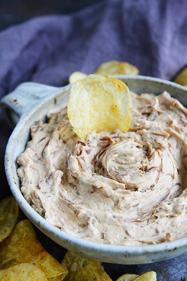 Caramelized onion dip