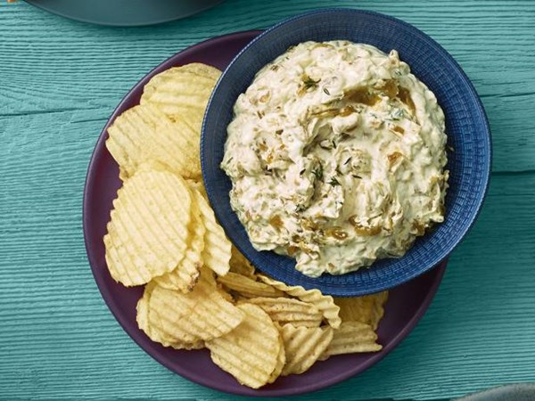 Caramelized onion-fennel dip