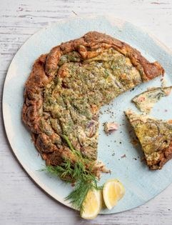 Caramelized red onion & dill frittata with smoked salmon