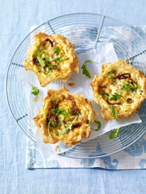 Caramelized red onion and rocket tartlets