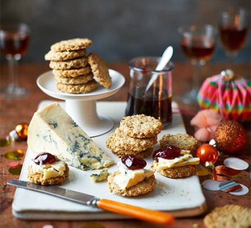 Caraway oatcakes with Stilton & damson jam
