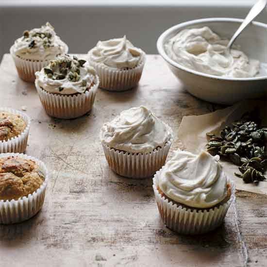 Cardamom and carrot cakes with maple icing