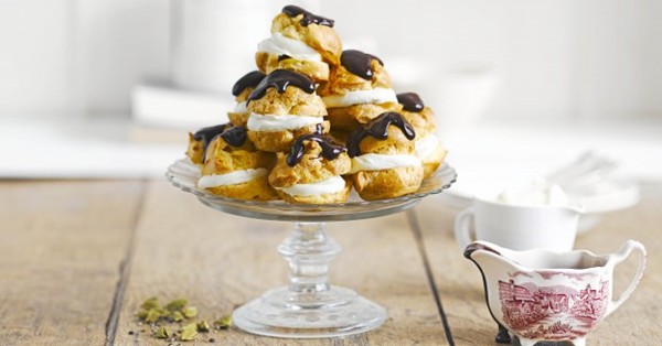 Cardamom and chocolate cream puffs