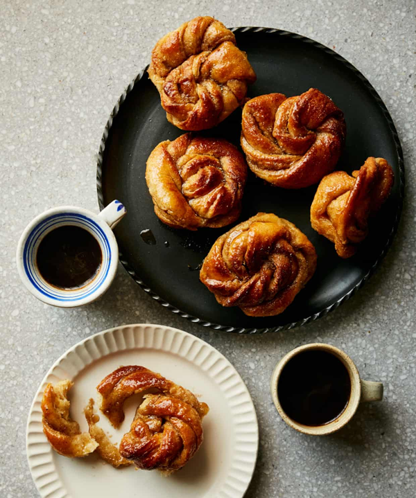 Cardamom buns
