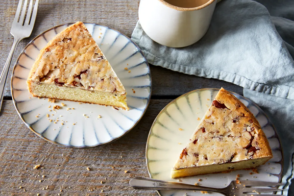 Cardamom cake