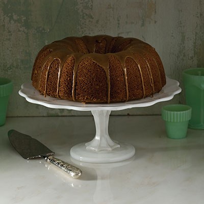 Cardamom cake with coffee glaze