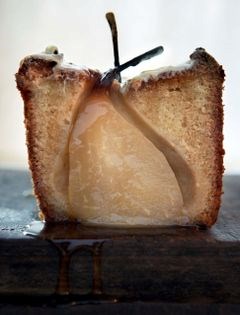 Cardamom cake with whole pears & white chocolate