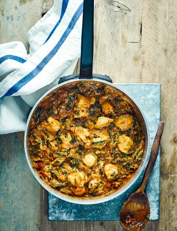 Cardamom chicken curry