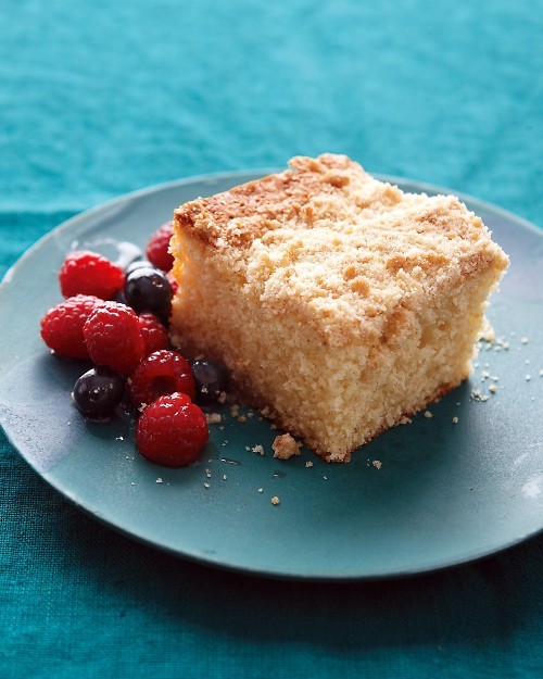 Cardamom crumb cake
