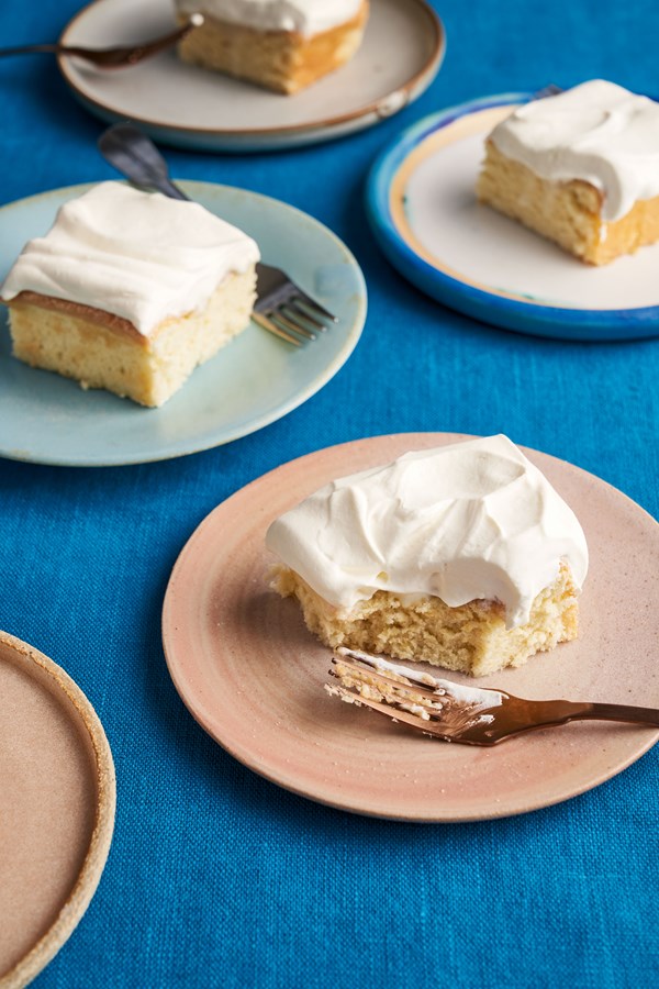 Cardamom milk traybake