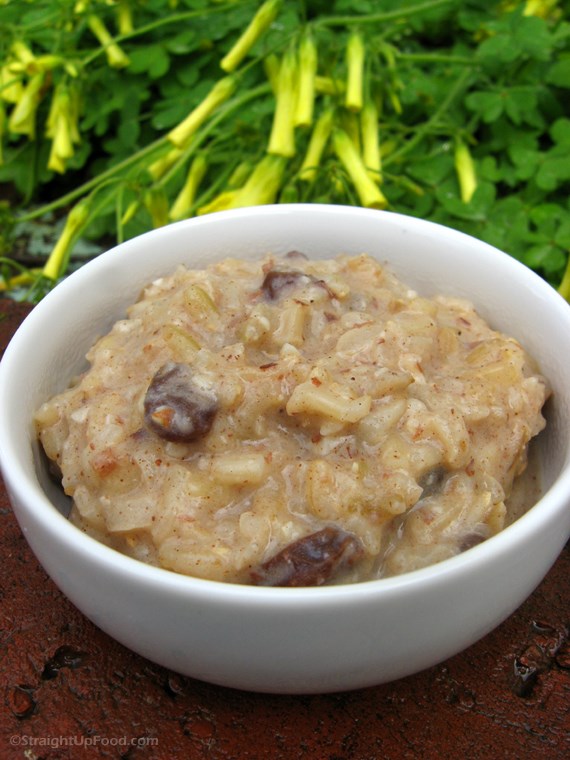 Cardamom-raisin rice pudding