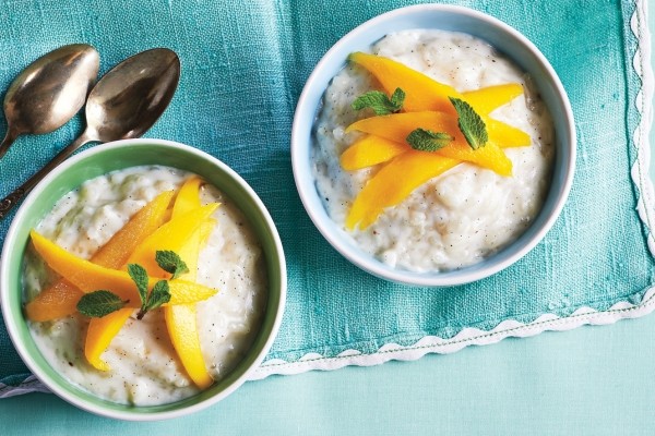 Cardamom rice pudding with ginger mango salad
