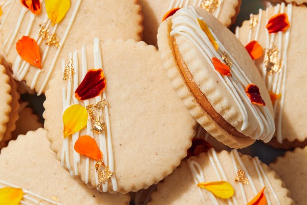 Cardamom shortbread cookies with dulce de leche peda filling