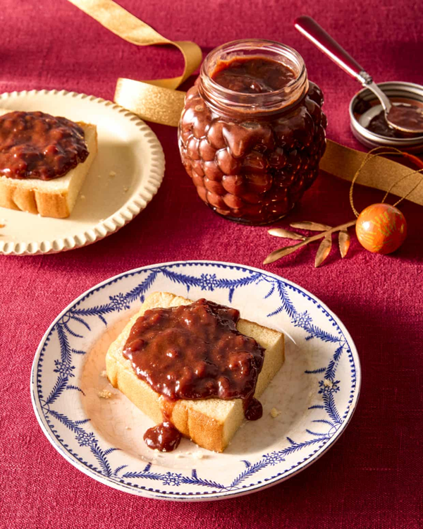 Carla's dark chocolate and pear spread