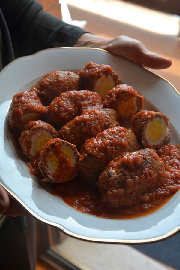 Carmela's beef rolls in tomato sauce